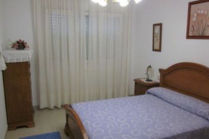 Room 9 of 24
