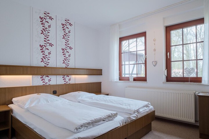 Room 13 of 61