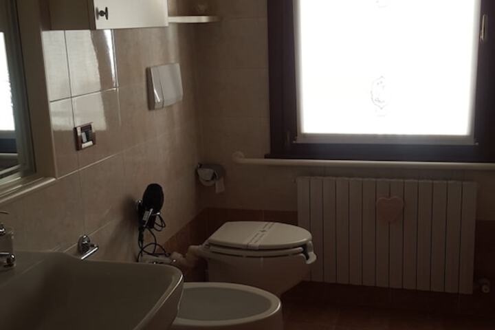 Room 42 of 43