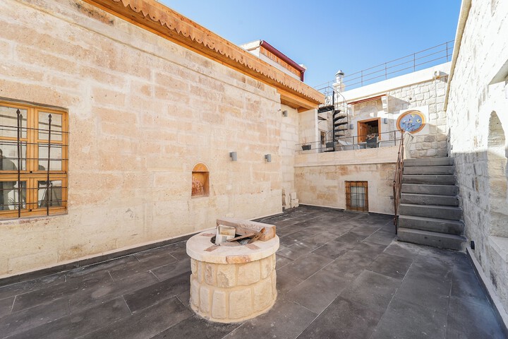 Terrace/Patio 85 of 153