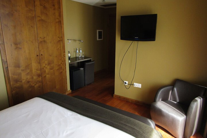 Room 7 of 88