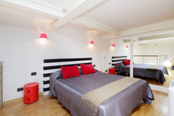 Room 49 of 52
