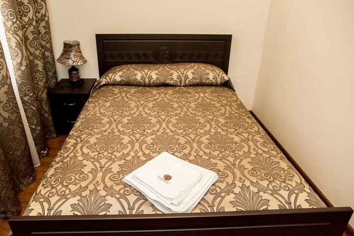 Room 14 of 38