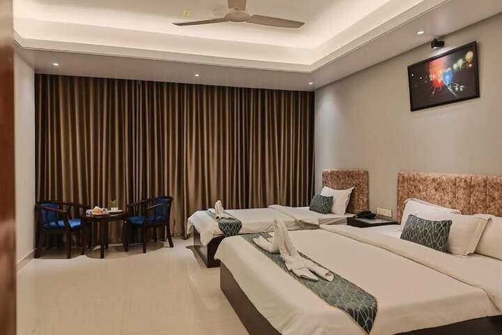 Room 10 of 73