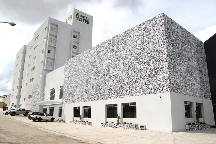 Hotel 20 of 20
