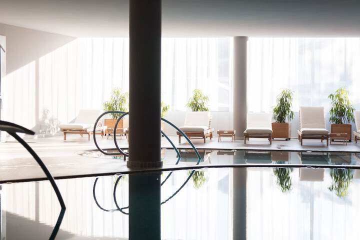 Pool 59 of 76