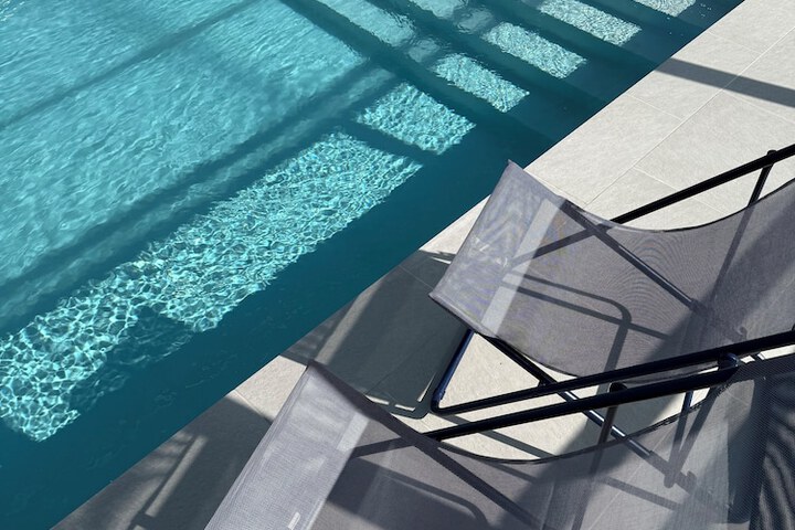 Hotel Pool