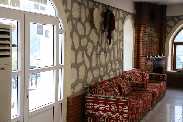 Room 15 of 35