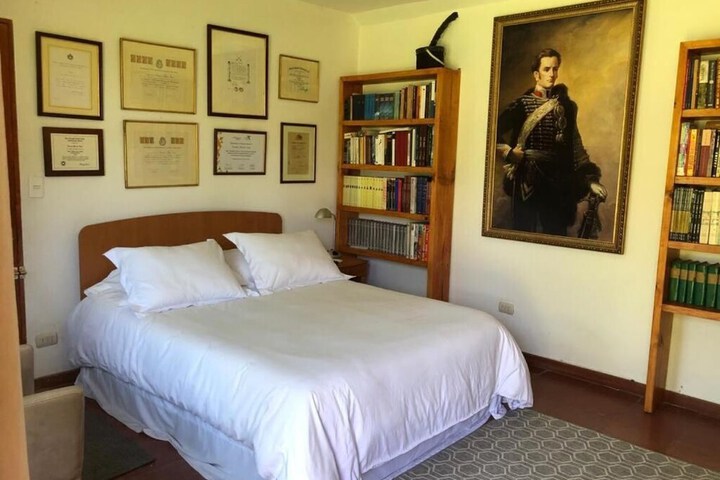Room 4 of 41
