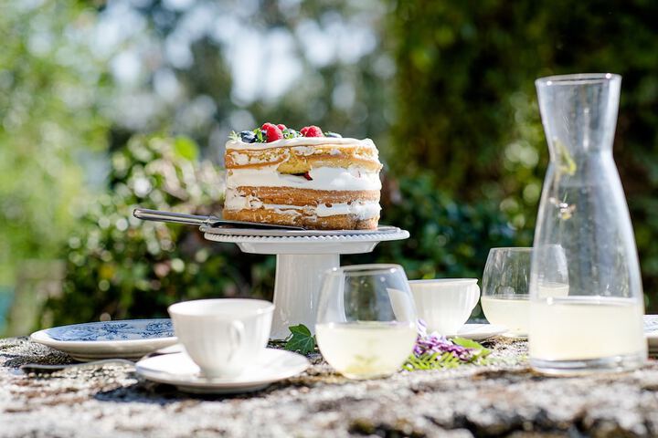 Breakfast/Coffee Service 64 of 106