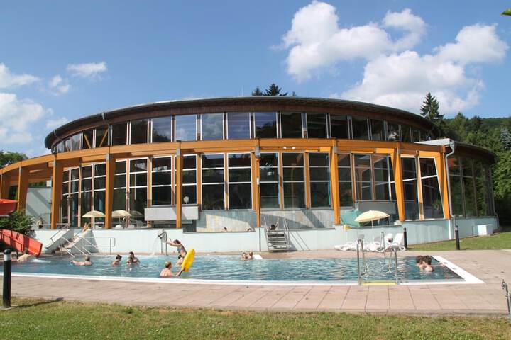 Pool 13 of 41