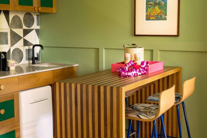 Private kitchenette