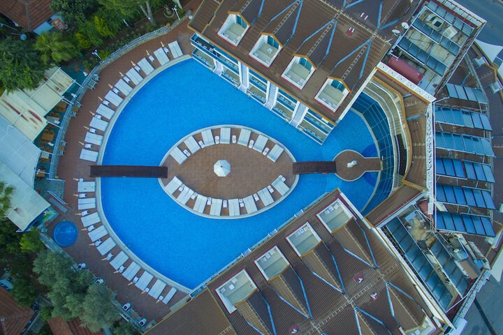 Hotel 134 of 135