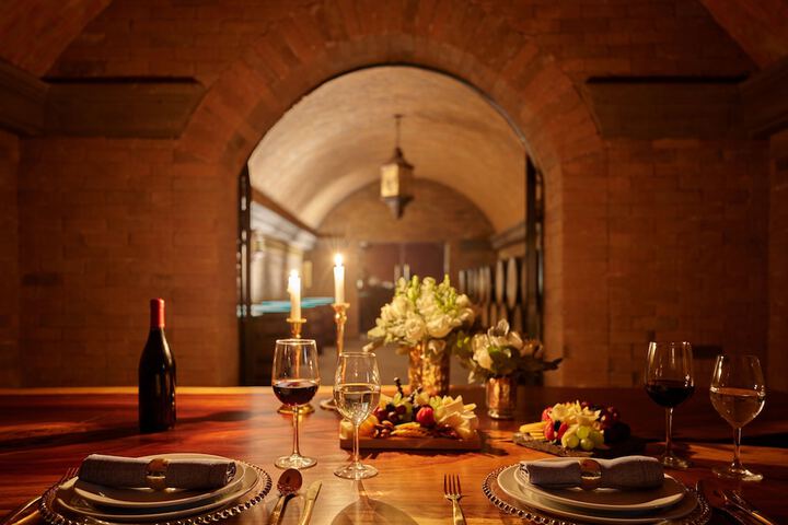 Dining 94 of 170