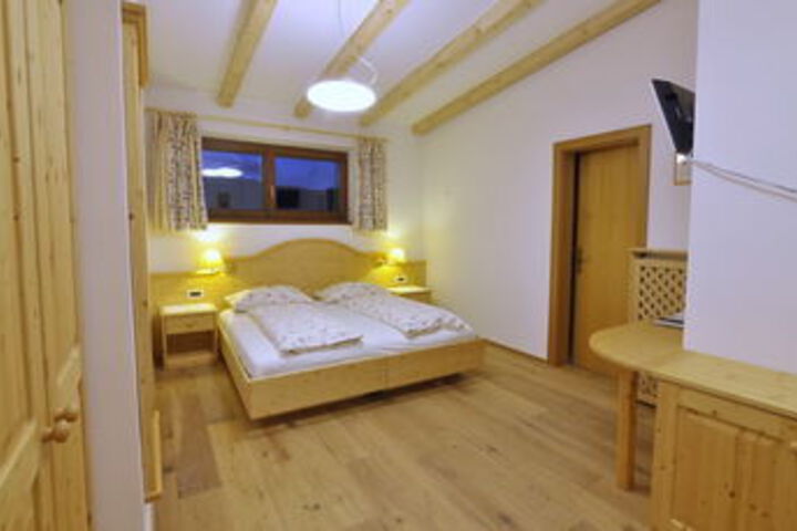 Room 26 of 45