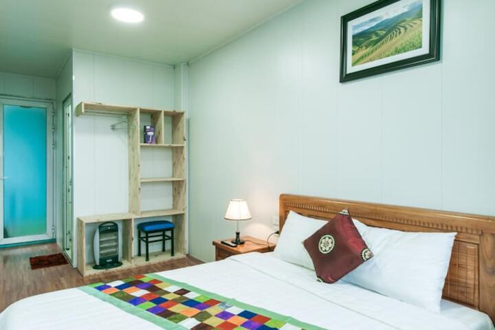 Room 21 of 43