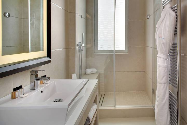 Bath Interior