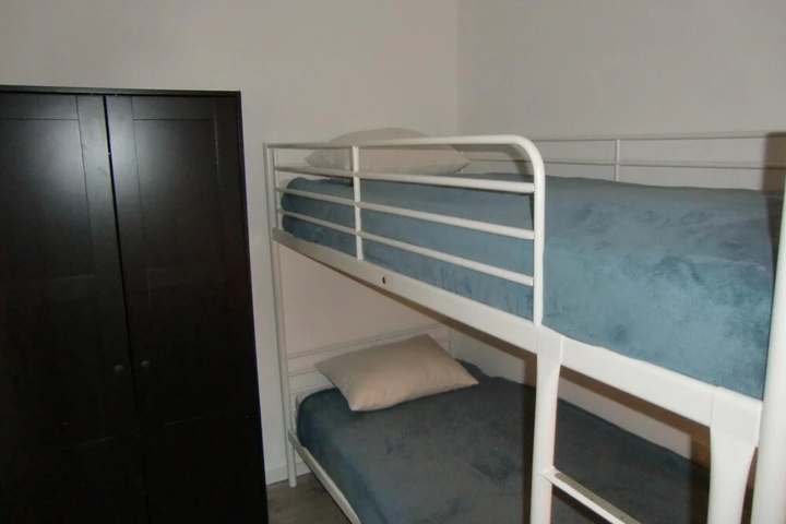 Room 2 of 15