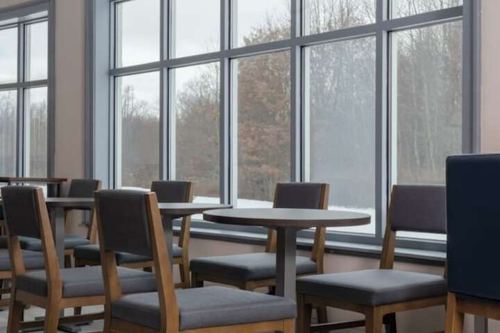 Breakfast area