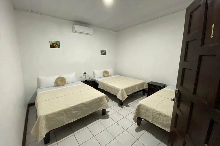 Room 3 of 17