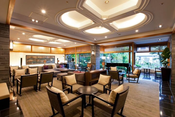 Hotel Lobby