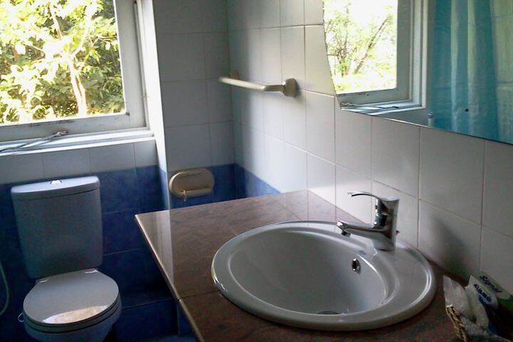 Room 20 of 38