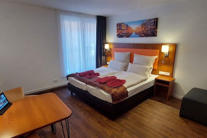 Room 21 of 52