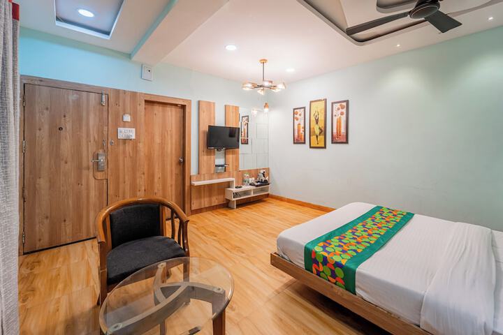 Room 15 of 46