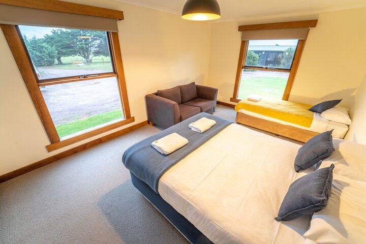 Room 2 of 36