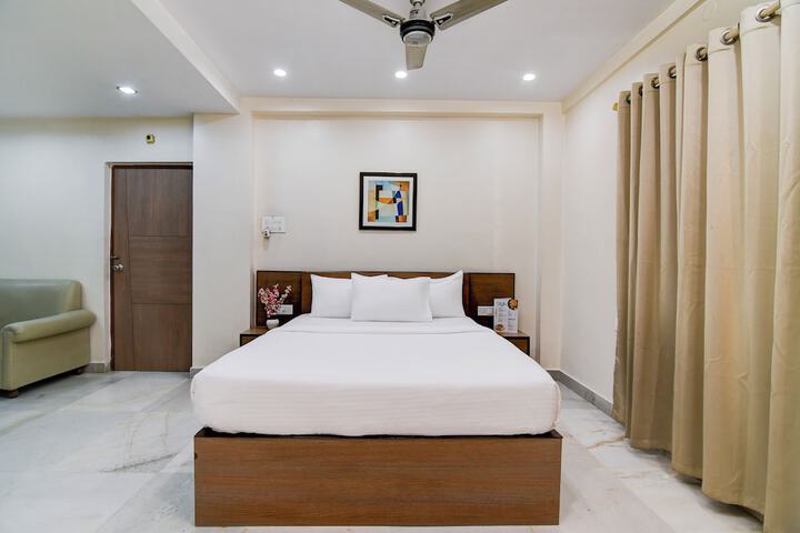 Room 10 of 41