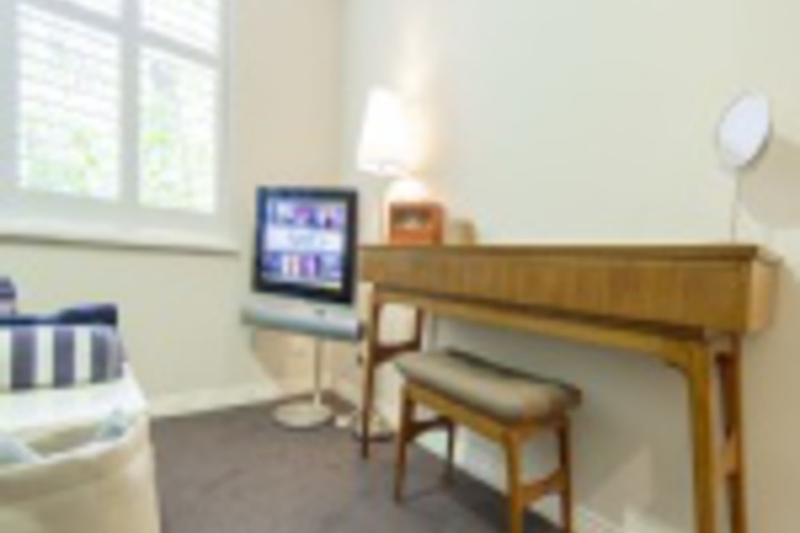 Room 157 of 192