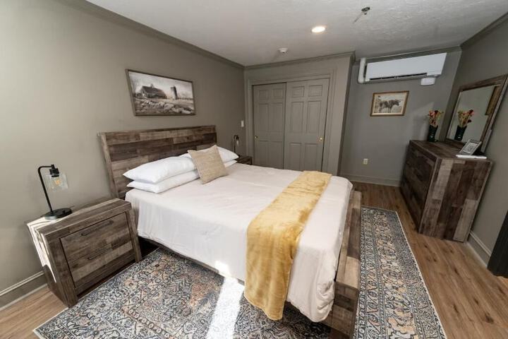 Room 21 of 61