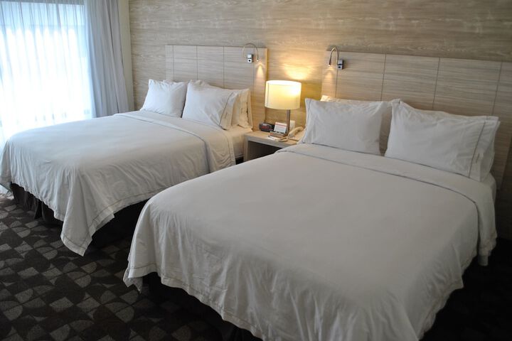 Room 8 of 42