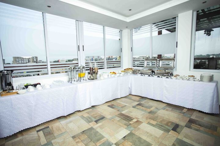 Breakfast/Coffee Service 70 of 83