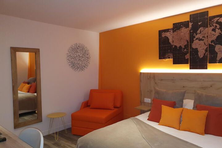 Room 16 of 58