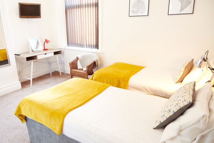 Room 9 of 54