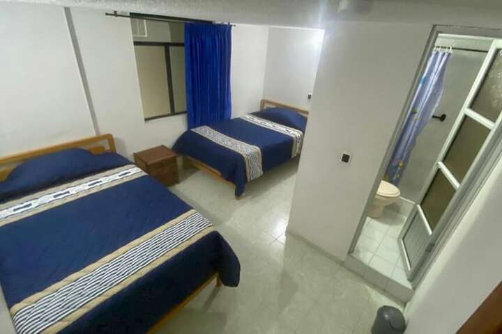 Room 4 of 12