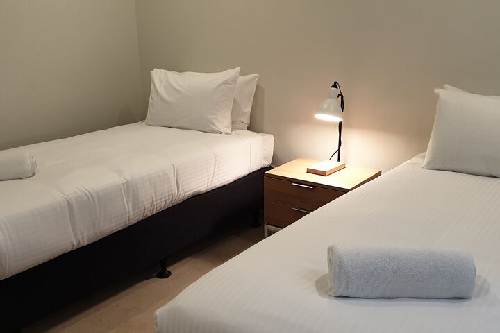 Room 4 of 6