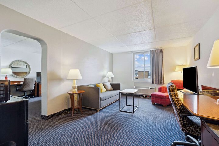 2 Double Beds (6 of 7)