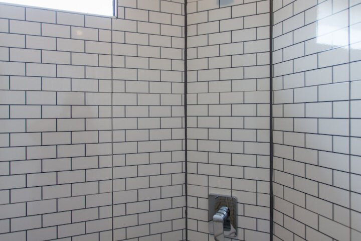 Room 65 of 76