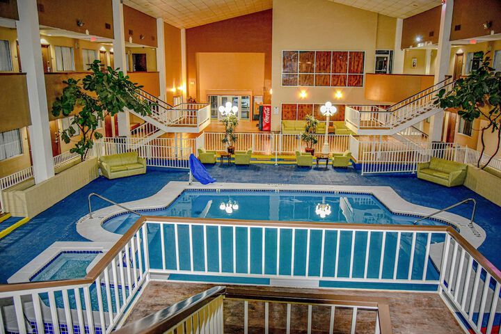 Pool 29 of 38
