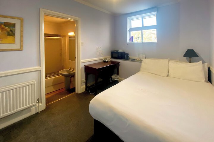 Room 40 of 91