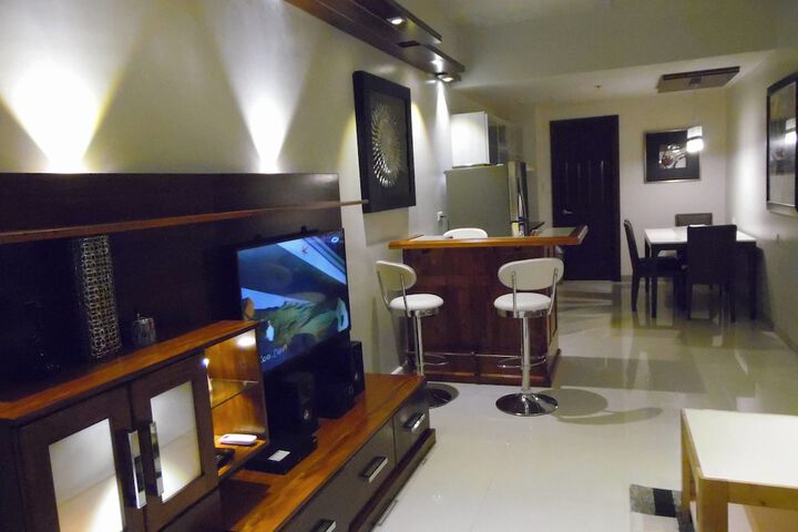 Room 15 of 38