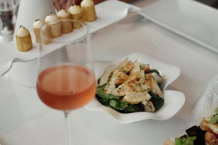 Dining 124 of 157