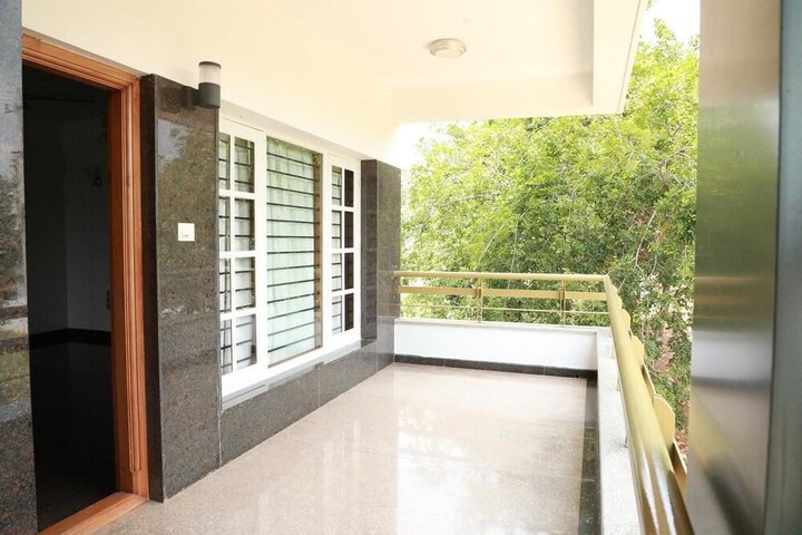 Terrace/Patio 17 of 33