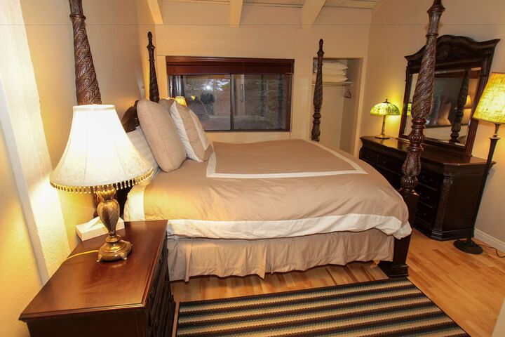 Room 18 of 70