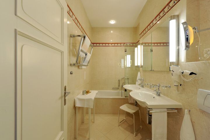 Bath Photo
