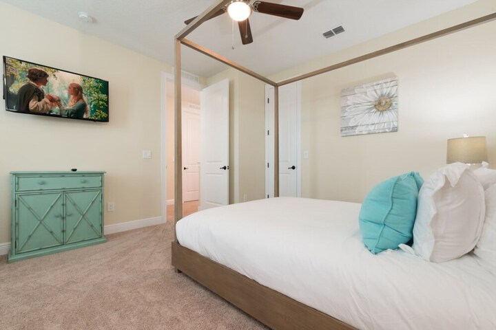 Room 5 of 36