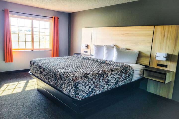 Room 10 of 23