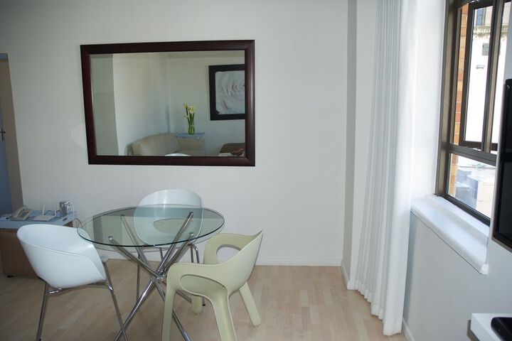 Room 30 of 84